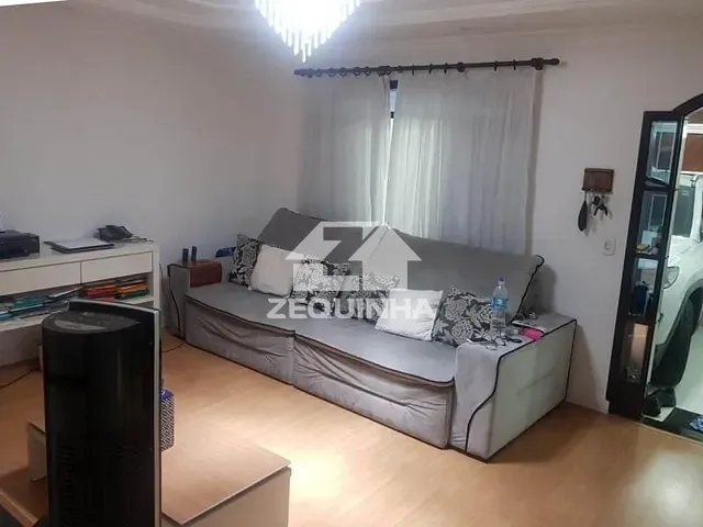 Casa com 75m² 2 quartos e 3 banheiros, à venda, no bairro Vila Quintino em Carapicuiba