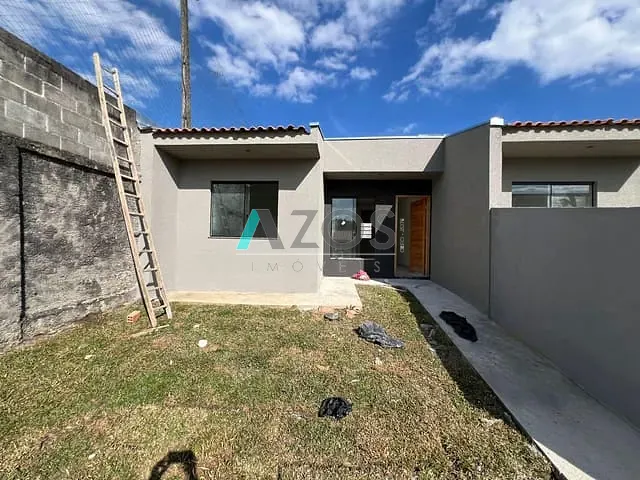 Casa com 150m² 3 quartos e 2 banheiros, à venda, no bairro Das Graças em Colombo