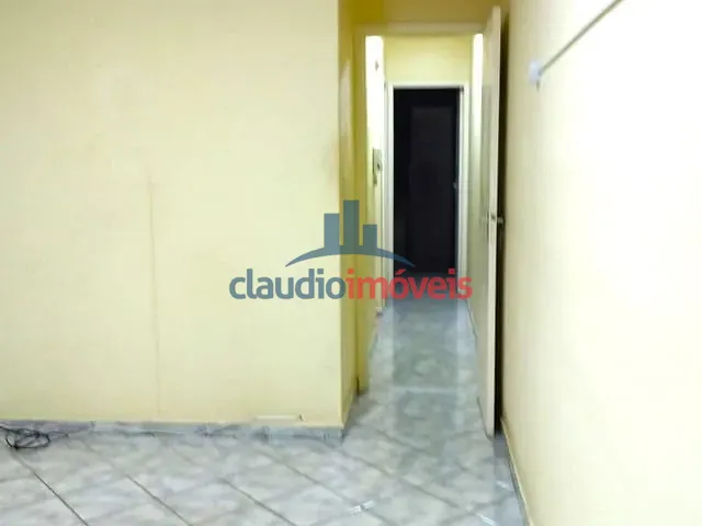 Casa 2 quartos e 1 banheiro, à venda, no bairro São Luiz em Volta Redonda