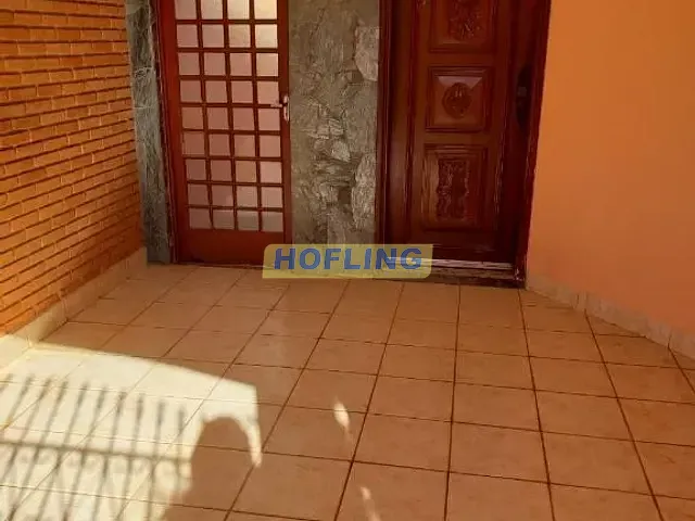 Casa com 250m² 3 quartos e 2 banheiros, à venda, no bairro Jardim Claret em Rio Claro