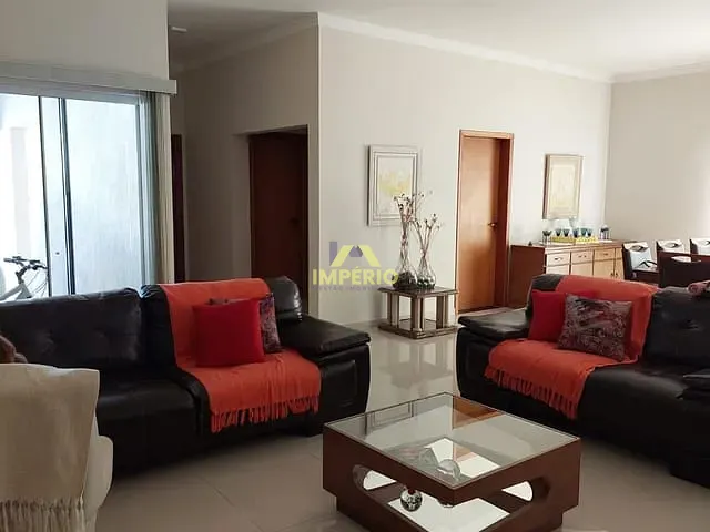 Casa com 543m² 4 quartos e 4 banheiros, à venda, no bairro Jardim D'Icaraí em Salto