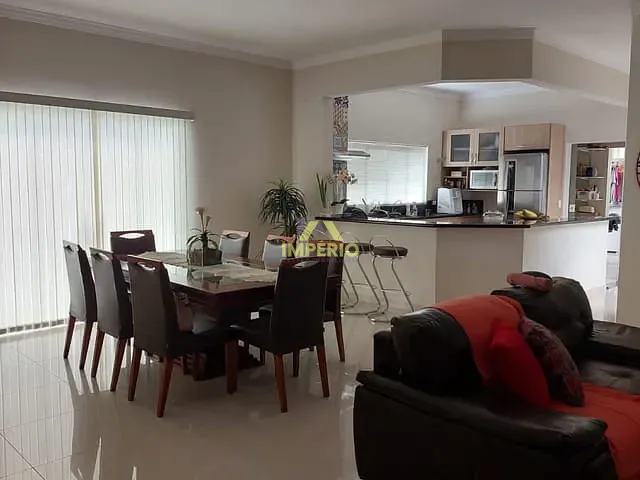 Casa com 543m² 4 quartos e 4 banheiros, à venda, no bairro Jardim D'Icaraí em Salto