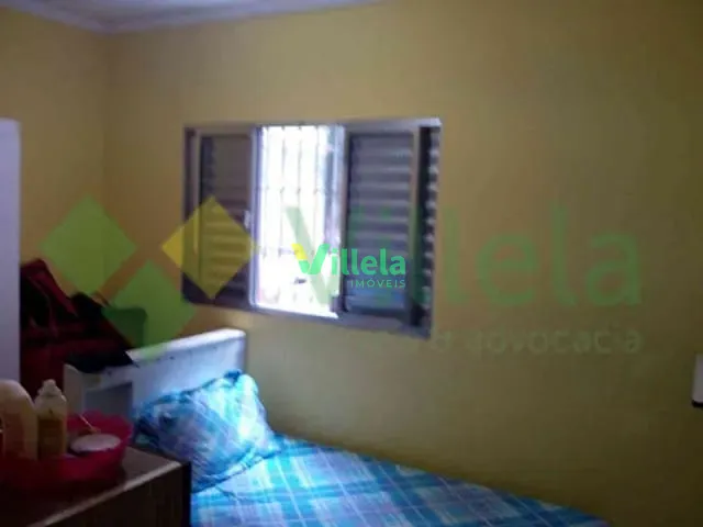 Casa 1 quarto e 2 banheiros, à venda, no bairro Jardim Zélia em Itaquaquecetuba