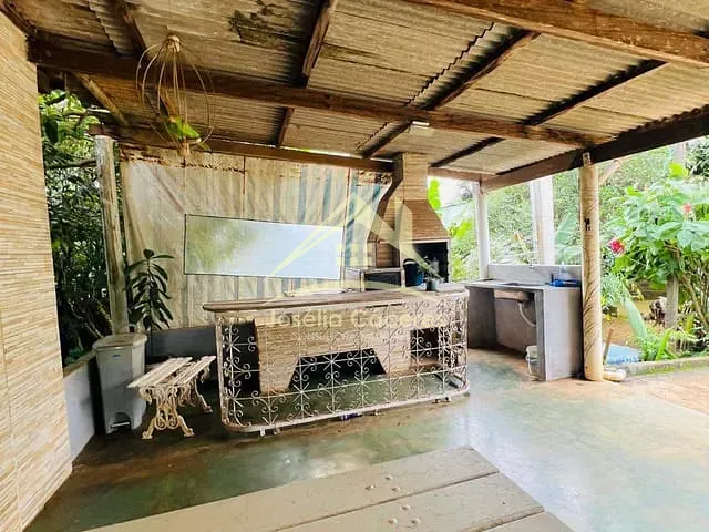 Casa com 700m² 3 quartos e 3 banheiros, à venda, no bairro centro em Chapada dos Guimarães