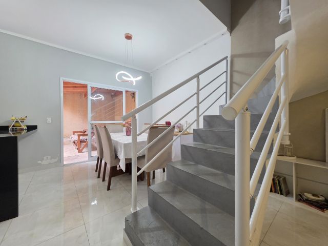 Casa com 110m² 3 quartos e 3 banheiros, à venda, no bairro Portais (Polvilho) em Cajamar