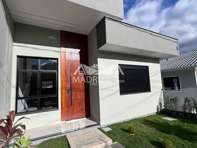 Casa 3 quartos e 3 banheiros, à venda, no bairro Potecas em São José