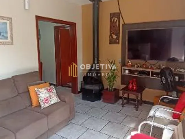 Casa com 230m² 2 quartos e 3 banheiros, à venda, no bairro Rondônia em Novo Hamburgo
