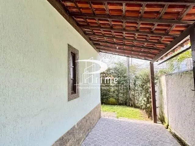 Casa com 360m² 5 quartos e 2 banheiros, à venda, no bairro Itaipu em Niterói