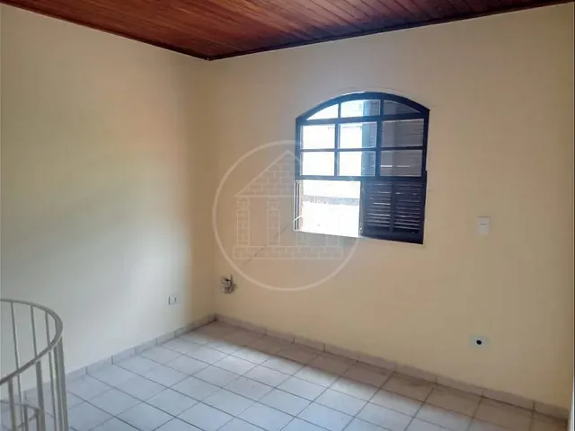 Casa com 250m² 2 quartos e 1 banheiro, à venda, no bairro Jardim Colonial em São Paulo