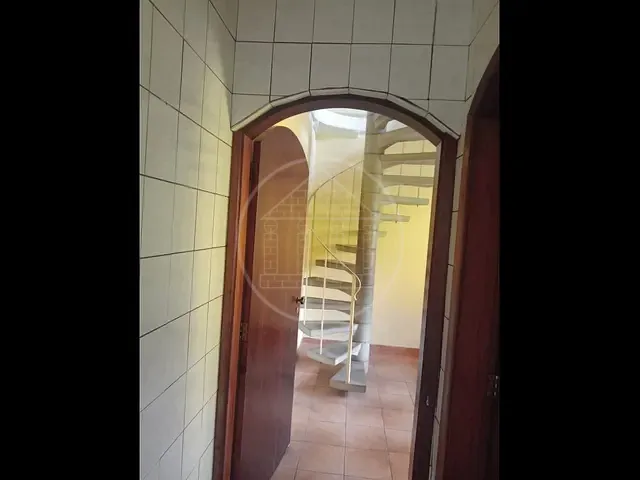 Casa com 250m² 2 quartos e 1 banheiro, à venda, no bairro Jardim Colonial em São Paulo