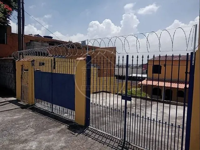 Casa com 250m² 2 quartos e 1 banheiro, à venda, no bairro Jardim Colonial em São Paulo
