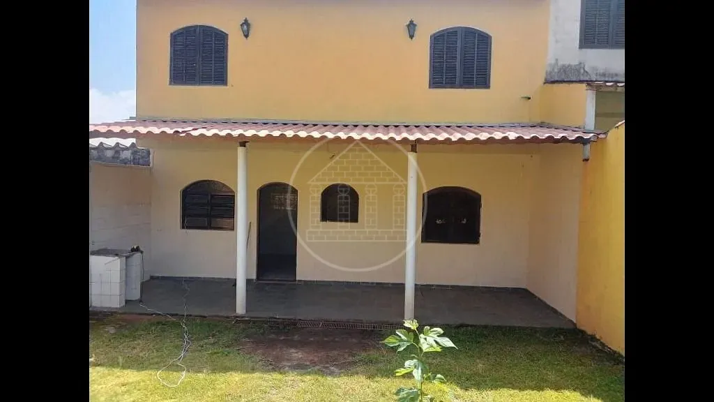Casa, 2 quartos, 250 m² - Foto 1