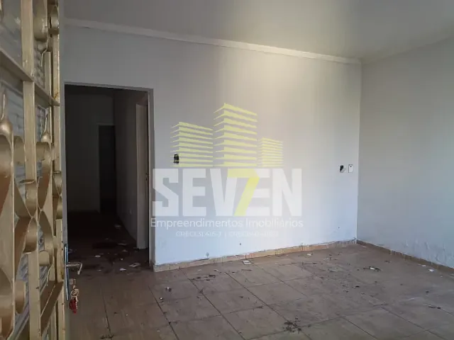 Casa 4 quartos e 2 banheiros, à venda, no bairro Vila Seabra em Bauru