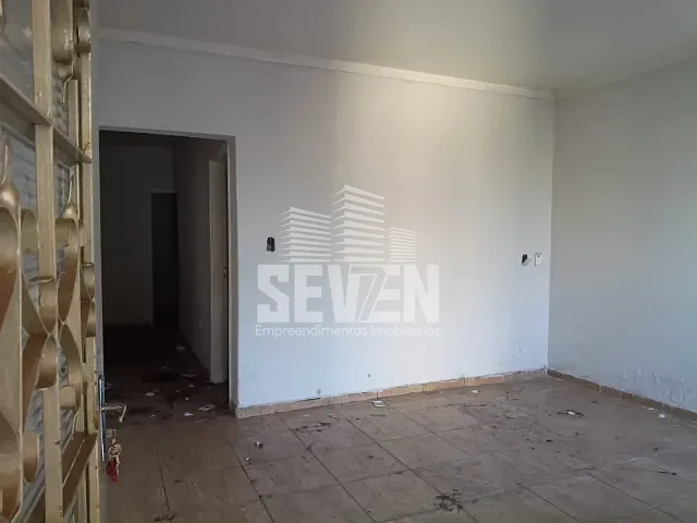 Casa 4 quartos e 2 banheiros, à venda, no bairro Vila Seabra em Bauru