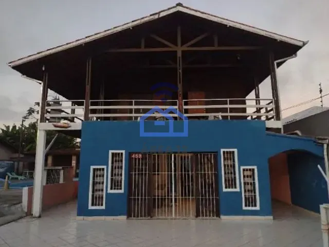 Casa com 300m² 7 quartos e 8 banheiros, à venda, no bairro Martim de Sá em Caraguatatuba