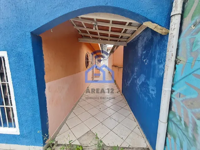 Casa com 300m² 7 quartos e 8 banheiros, à venda, no bairro Martim de Sá em Caraguatatuba