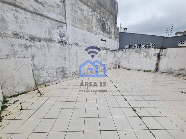 Casa com 300m² 7 quartos e 8 banheiros, à venda, no bairro Martim de Sá em Caraguatatuba