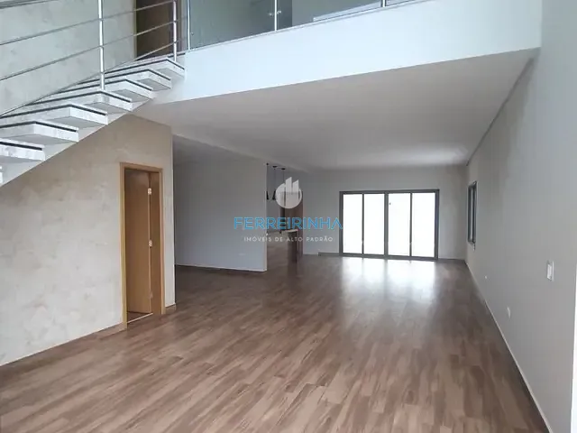Casa com 370m² 4 quartos e 6 banheiros, para alugar, no bairro Urbanova em São José dos Campos