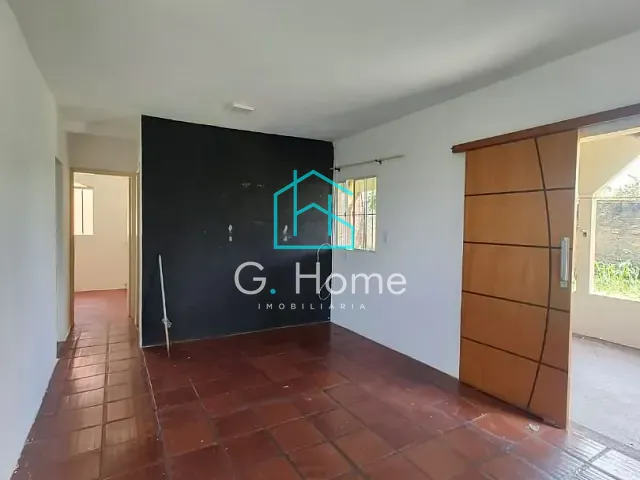 Casa com 300m² 2 quartos e 1 banheiro, à venda, no bairro Conjunto Habitacional Luiz de Sá em Londrina