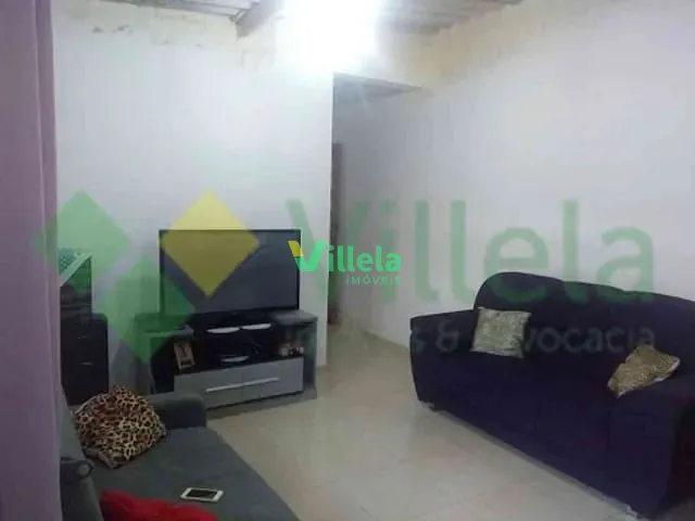 Casa 1 quarto e 1 banheiro, à venda, no bairro Jardim Carolina em Itaquaquecetuba