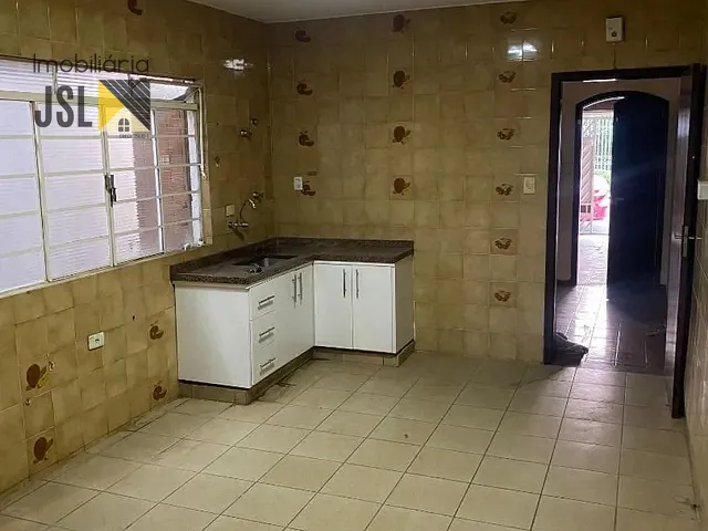 Casa com 130m² 2 quartos e 1 banheiro, à venda, no bairro Vila Antônio Augusto Luiz em Caçapava