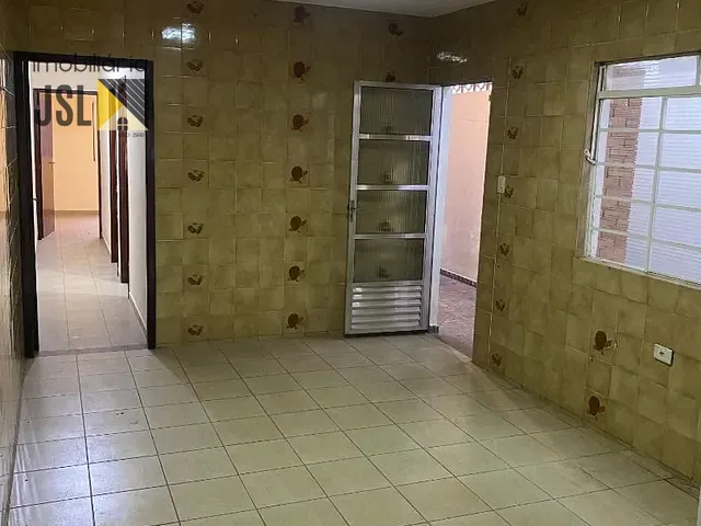 Casa com 130m² 2 quartos e 1 banheiro, à venda, no bairro Vila Antônio Augusto Luiz em Caçapava