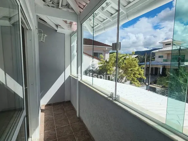 Casa 3 quartos e 2 banheiros, para alugar, no bairro São José do Imbassaí em Maricá