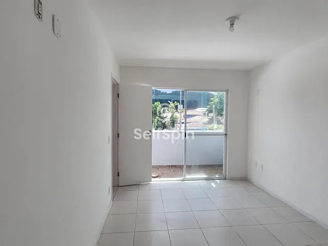 Casa 3 quartos e 2 banheiros, para alugar, no bairro São José do Imbassaí em Maricá
