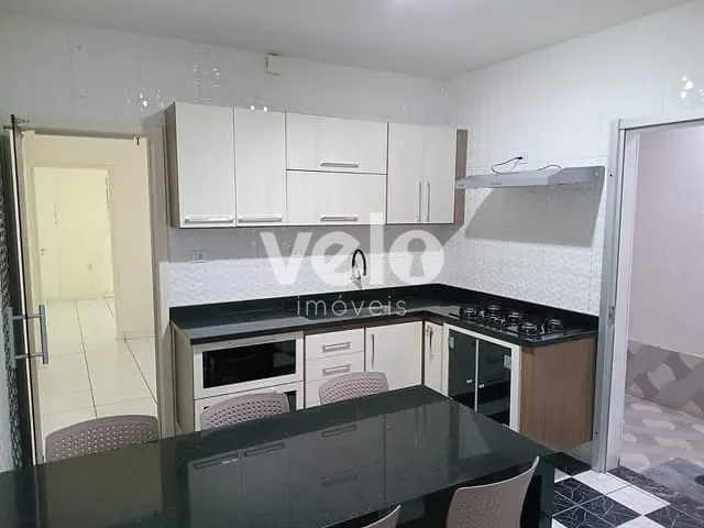 Casa 3 quartos e 2 banheiros, à venda, no bairro Vila Rezende em Taubaté