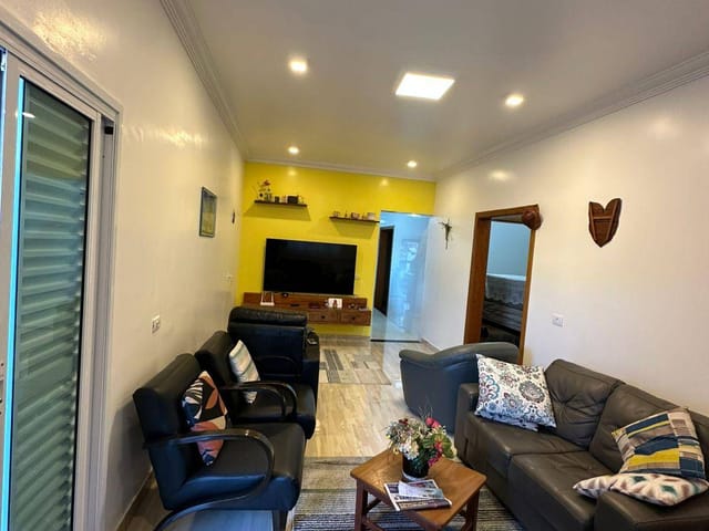 Casa com 300m² 3 quartos e 2 banheiros, à venda, no bairro Campos Olivotti em Extrema