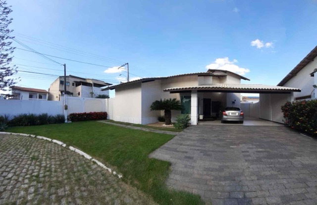 Casa com 405m² 3 quartos e 3 banheiros, à venda, no bairro Condomínio Village dos Goytacazes  em Campos dos Goytacazes