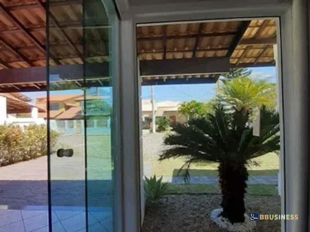 Casa com 405m² 3 quartos e 3 banheiros, à venda, no bairro Condomínio Village dos Goytacazes  em Campos dos Goytacazes