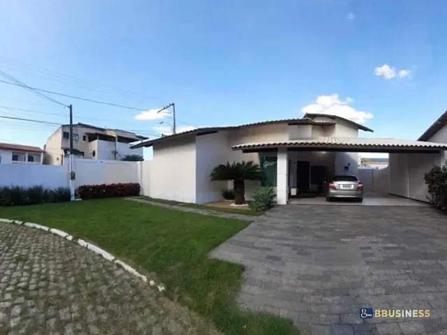 Casa com 405m² 3 quartos e 3 banheiros, à venda, no bairro Condomínio Village dos Goytacazes  em Campos dos Goytacazes