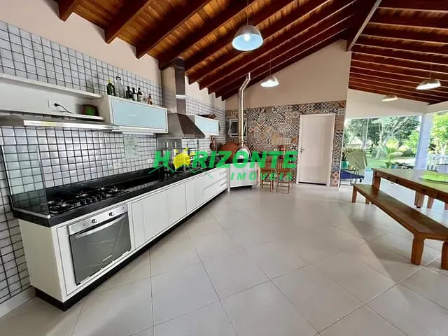 Casa com 450m² 5 quartos e 1 banheiro, à venda, no bairro Conjunto Residencial Esplanada do Sol em São José dos Campos