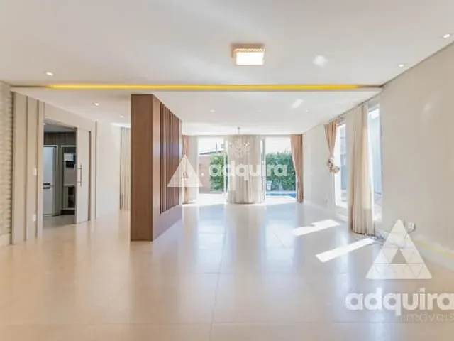 Casa com 637m² 4 quartos e 5 banheiros, à venda, no bairro Estrela em Ponta Grossa