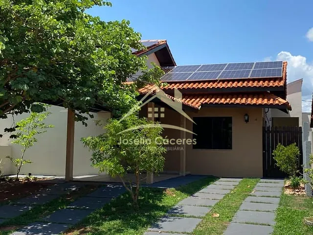 Casa com 220m² 3 quartos e 2 banheiros, à venda, no bairro Petrópolis em Várzea Grande
