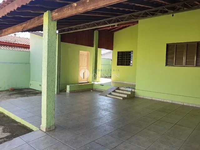 Casa com 300m² 3 quartos e 1 banheiro, à venda, no bairro Jardim do Lago em Artur Nogueira