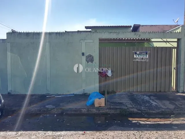 Casa com 300m² 3 quartos e 1 banheiro, à venda, no bairro Jardim do Lago em Artur Nogueira