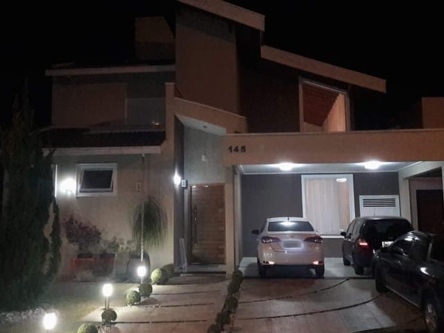 Casa com 270m² 3 quartos e 4 banheiros, à venda, no bairro Loteamento Residencial Campos do Conde II em Tremembé