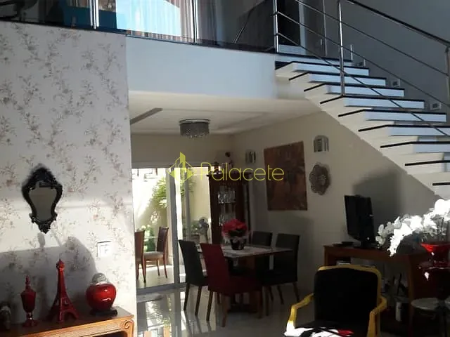 Casa com 270m² 3 quartos e 4 banheiros, à venda, no bairro Loteamento Residencial Campos do Conde II em Tremembé