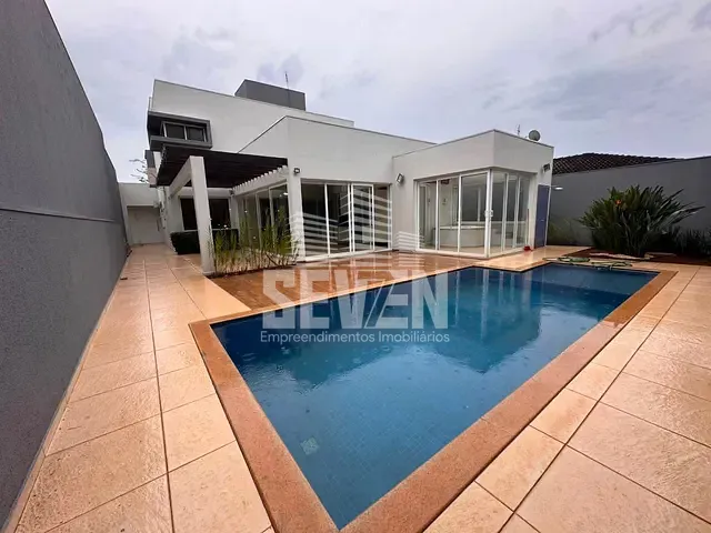 Casa 3 quartos e 5 banheiros, para alugar, no bairro Jardim Paulista em Bauru