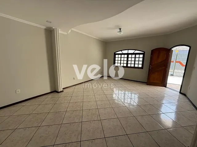 Casa 3 quartos e 2 banheiros, à venda, no bairro Esplanada Independência em Taubaté