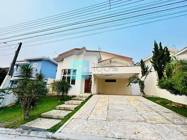 Casa com 350m² 3 quartos e 2 banheiros, para alugar, no bairro Loteamento Villa Branca em Jacareí
