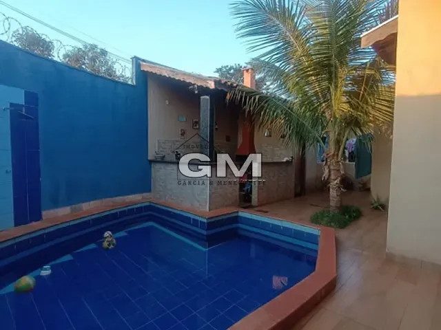 Casa com 222m² 2 quartos e 3 banheiros, à venda, no bairro Jardim Aroeira em Jardinópolis
