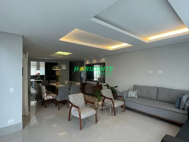 Casa com 450m² 4 quartos e 5 banheiros, à venda, no bairro Condomínio Residencial Jaguary em São José dos Campos