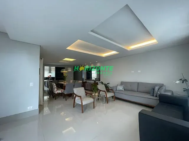 Casa com 450m² 4 quartos e 5 banheiros, à venda, no bairro Condomínio Residencial Jaguary em São José dos Campos