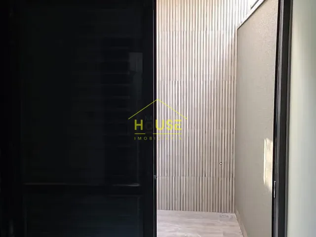 Casa com 240m² 3 quartos e 1 banheiro, à venda, no bairro Vila Residencial Orlando Nogueira Cardoso em Votuporanga