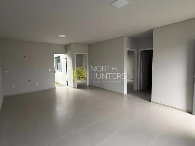 Casa com 184m² 3 quartos e 2 banheiros, à venda, no bairro Salinas em Balneário Barra do Sul