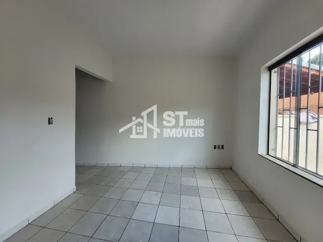 Casa com 193m² 3 quartos e 1 banheiro, à venda, no bairro Centro em Andradas