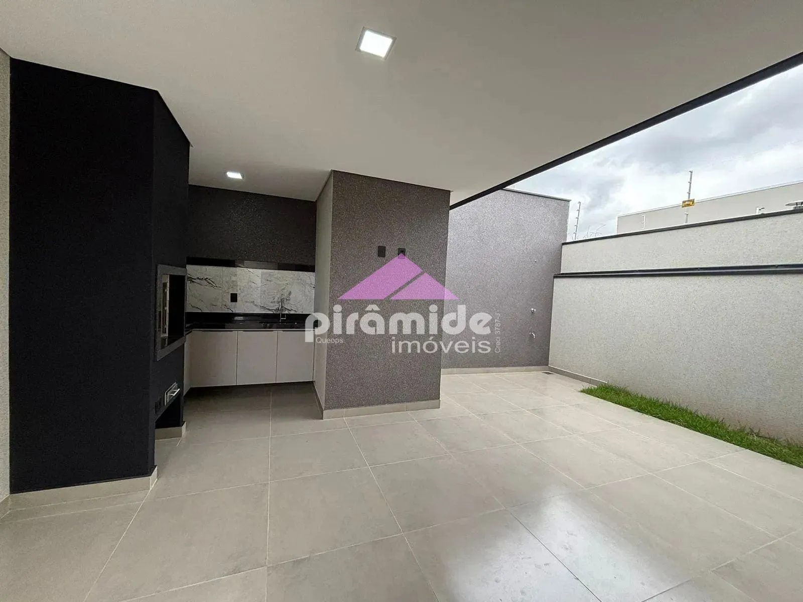 Casa, 3 quartos, 133 m² - Foto 1